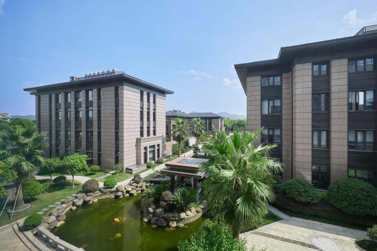 Courtyard By Marriott Hangzhou West Exterior photo