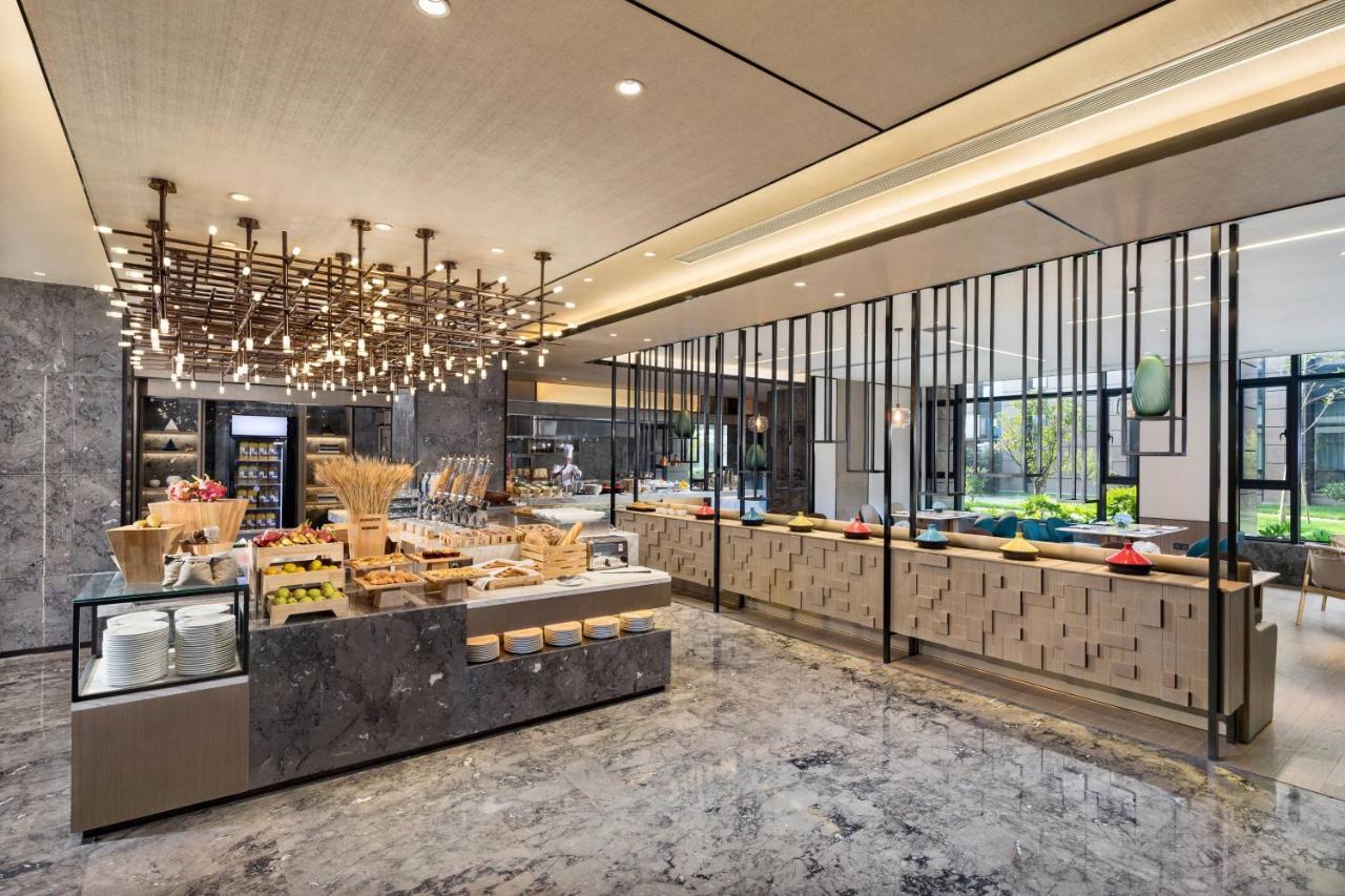 Courtyard By Marriott Hangzhou West Exterior photo